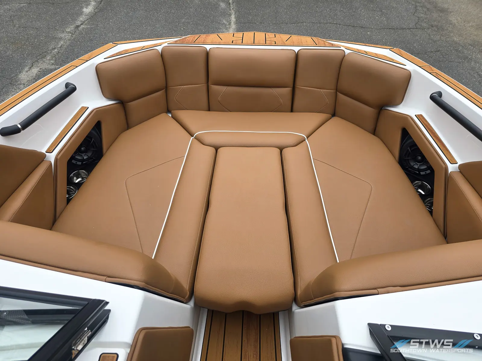 Interior Design Bow