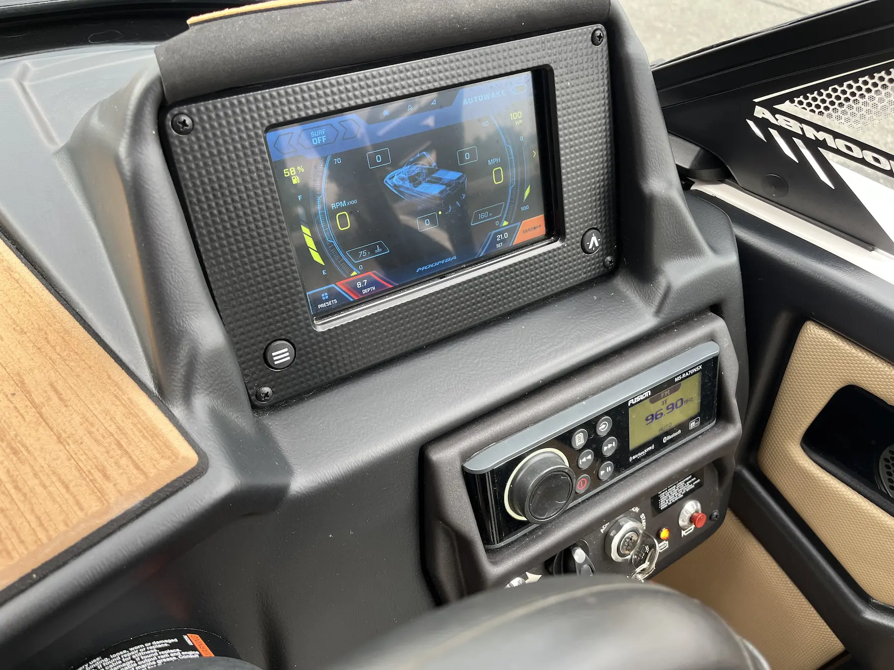 Dash Screen