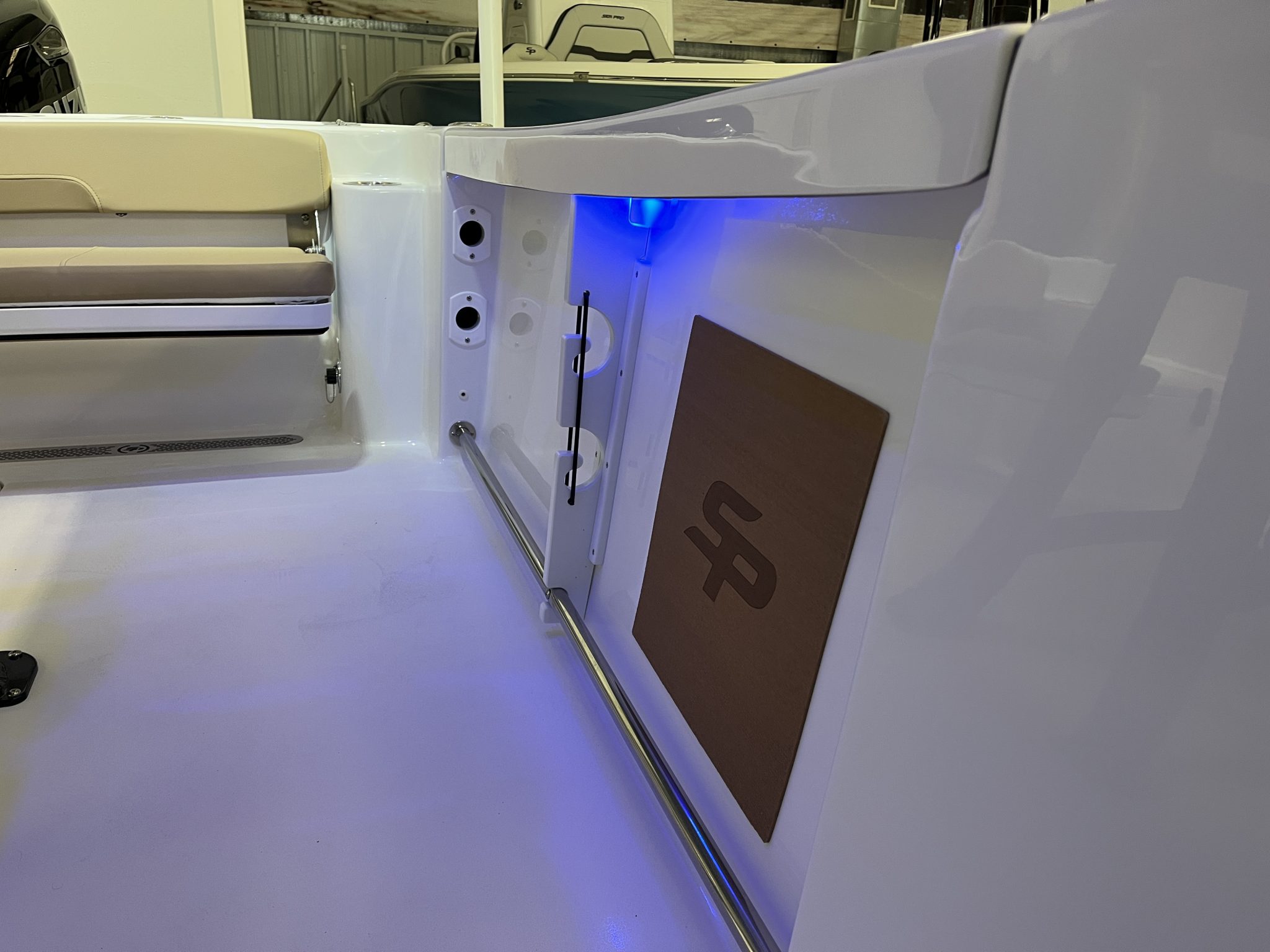 2026 Sea Pro 242 Sport boat