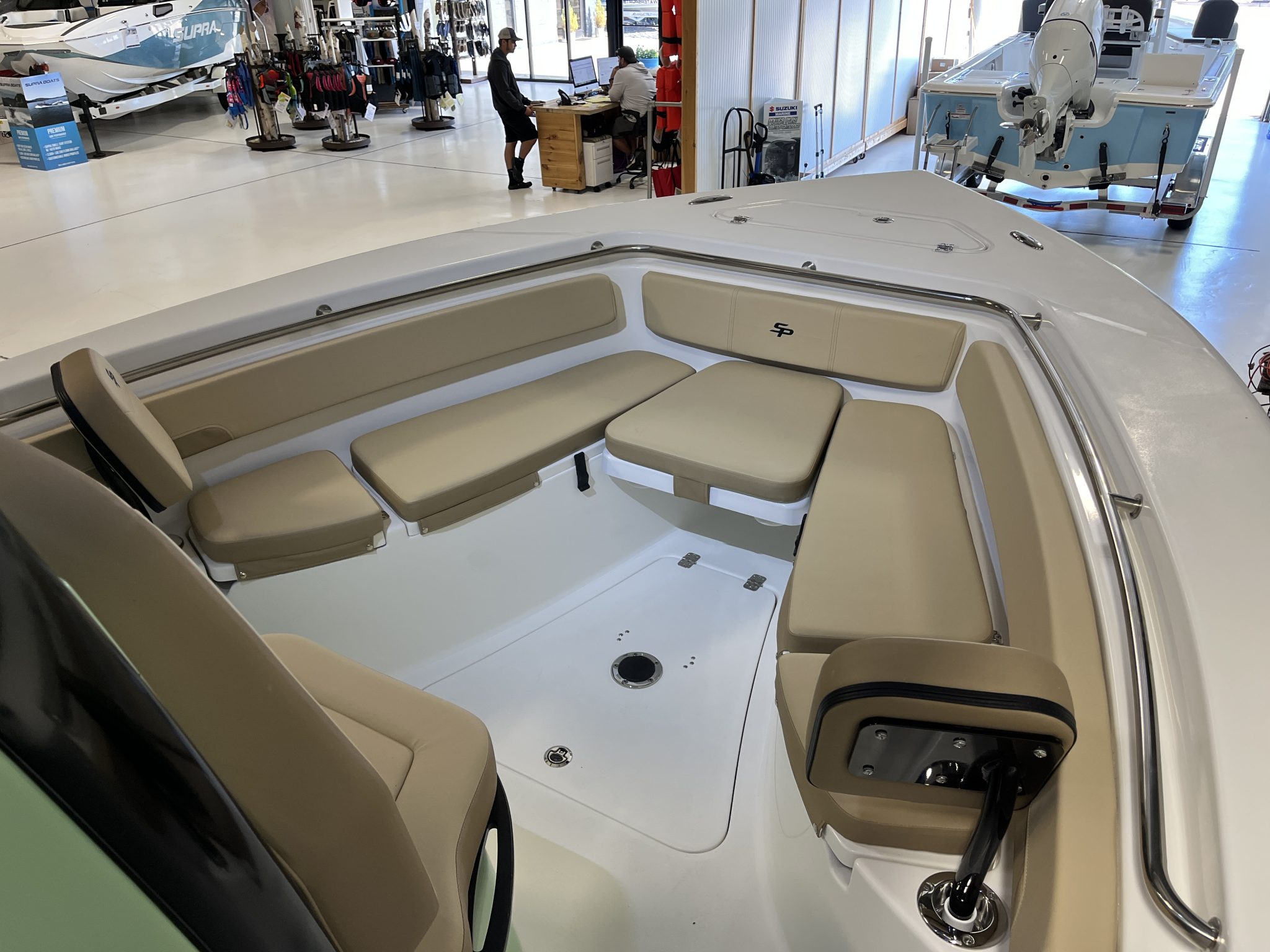 2026 Sea Pro 242 Sport boat