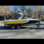 2013 Centurion Avalanche Elite V boat