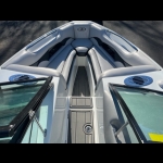 2013 Centurion Avalanche Elite V boat