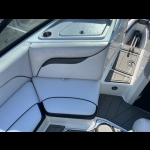 2013 Centurion Avalanche Elite V boat
