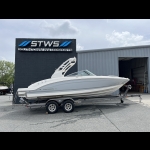 2019 Chaparral 23 H2o Surf boat