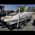 2023 Chaparral 23 SSI boat
