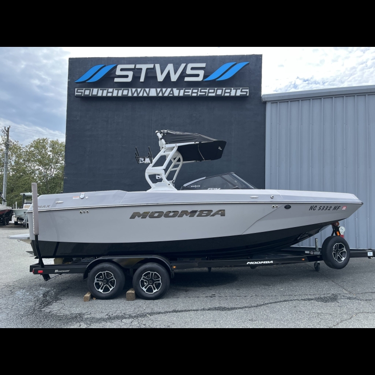 2024 Moomba Max boat