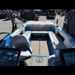 2016 Moomba Mojo boat