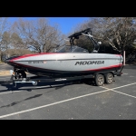 Moomba Mojo 2019 Gray boat