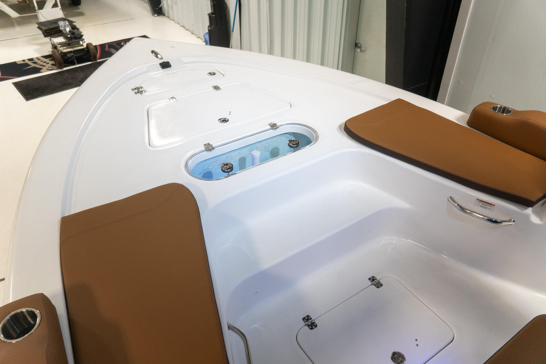 2026 Sea Pro 250 Dlx boat