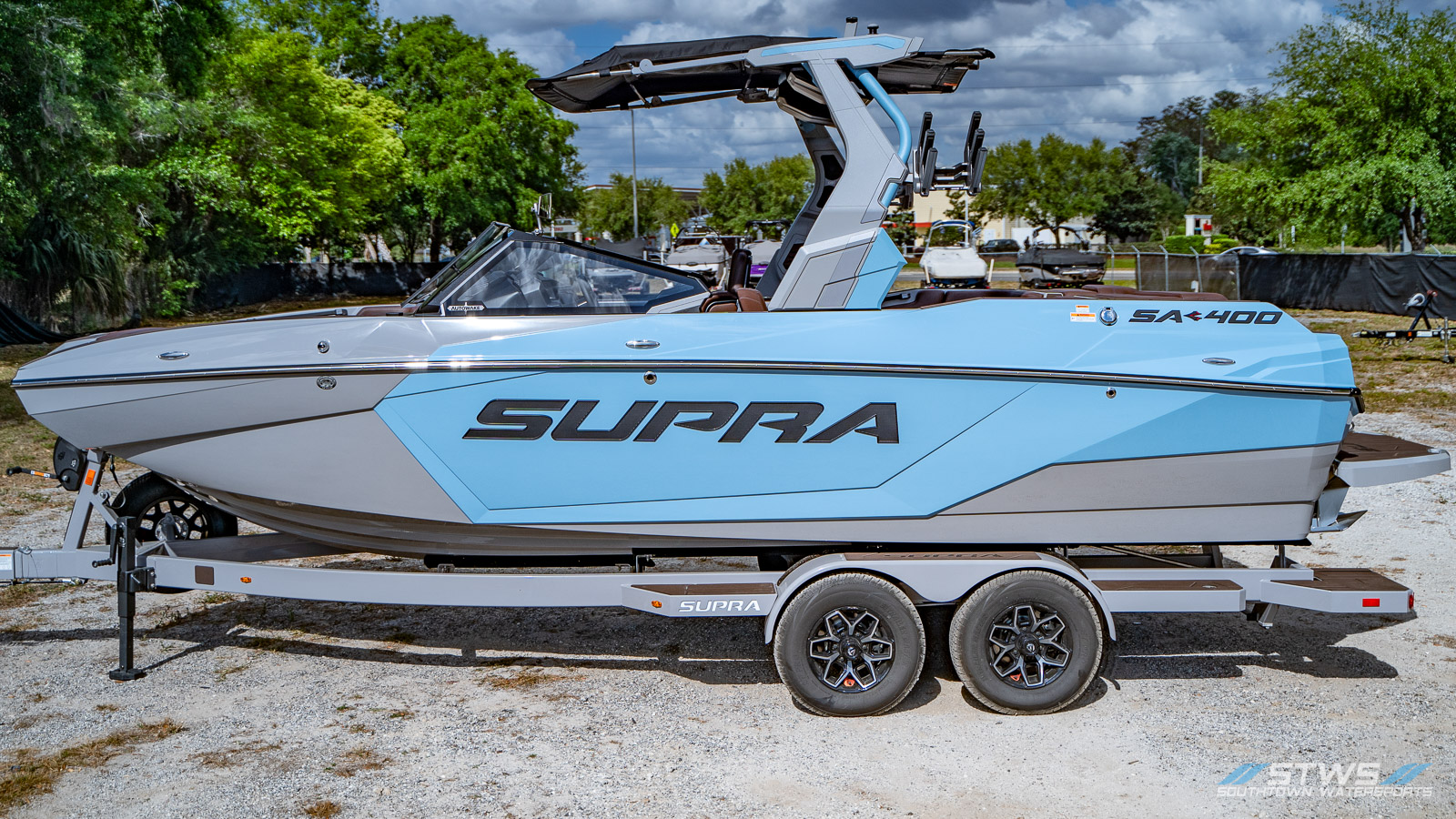2025 Supra SA 400 boat