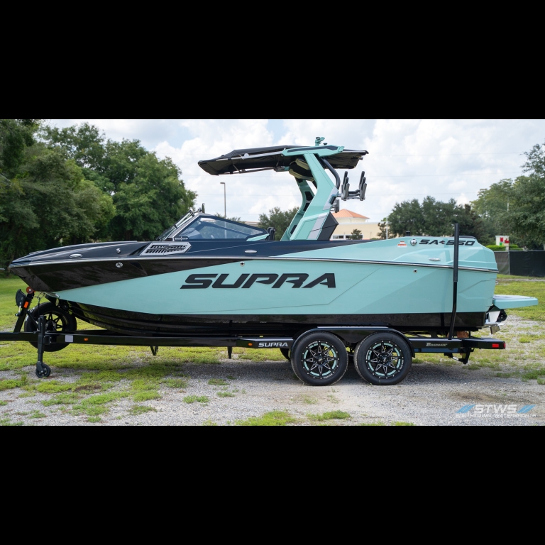Supra SA 550 2024 DEMO boat