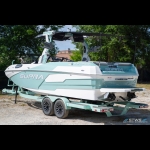 2025 Supra Se 450 boat