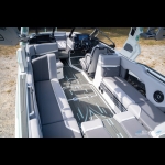 2025 Supra Se 450 boat