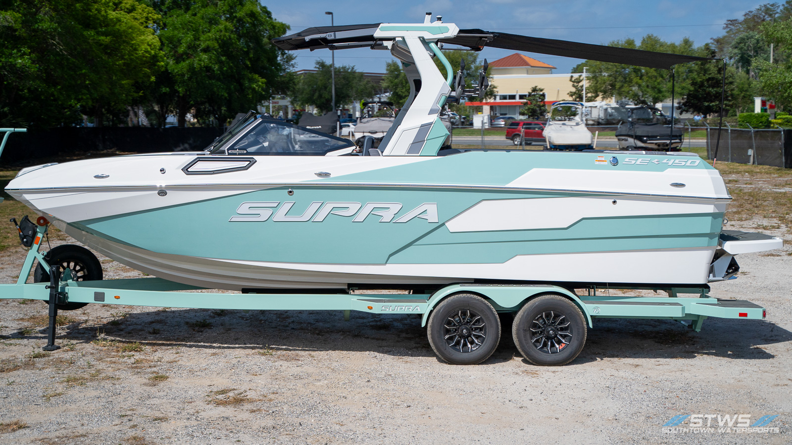 2025 Supra SE 450 boat