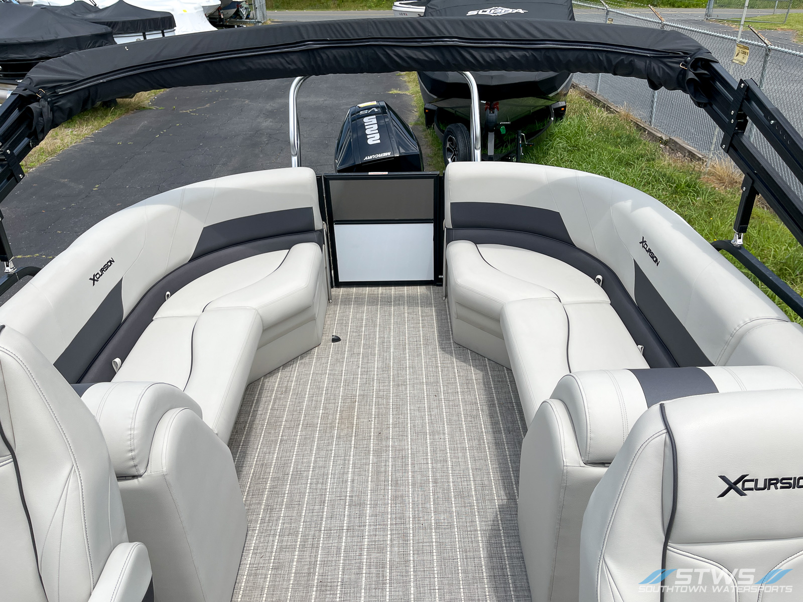 2023 Xcursion Rfx 243 boat