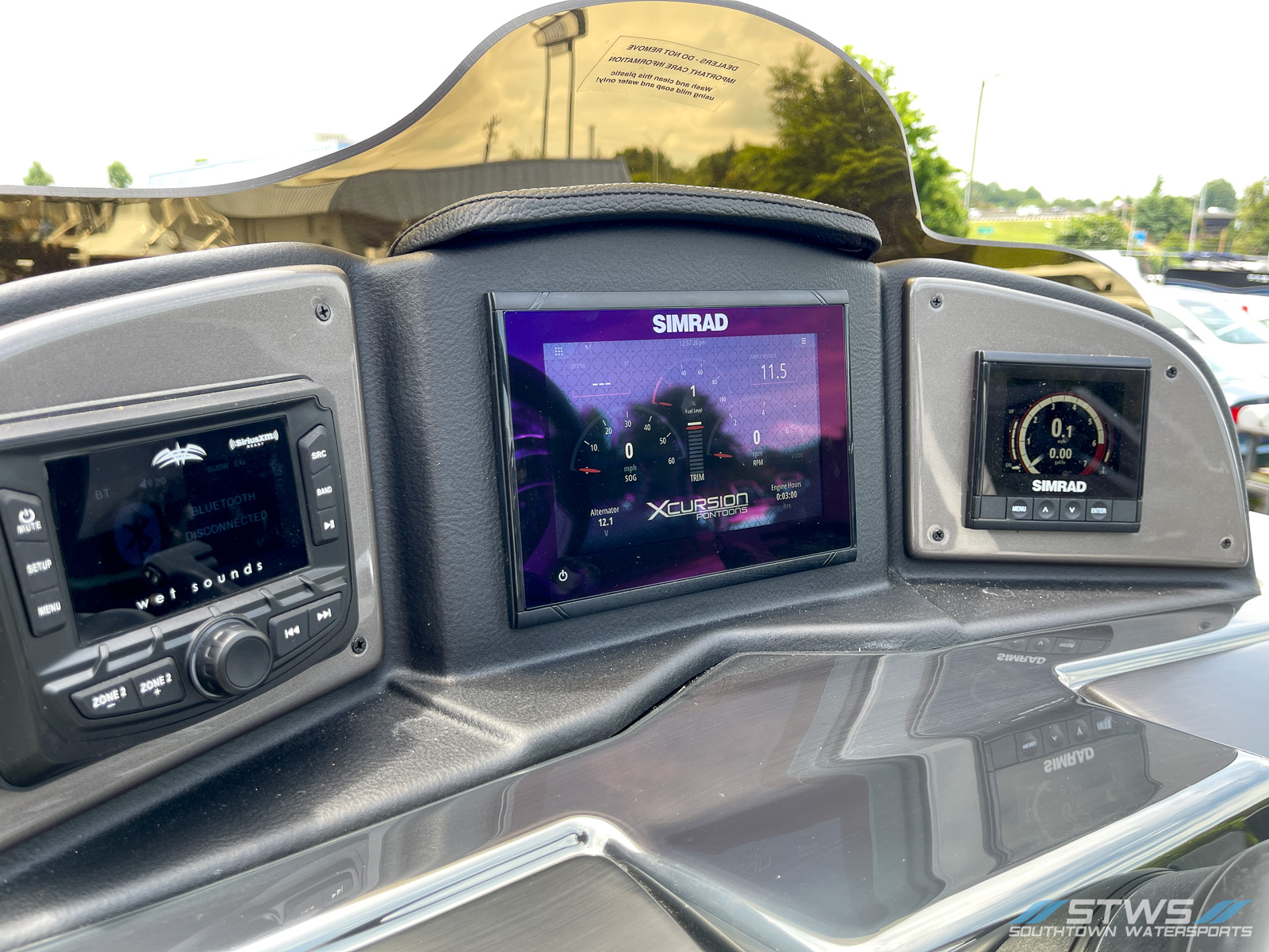 2023 Xcursion Rfx 243 boat