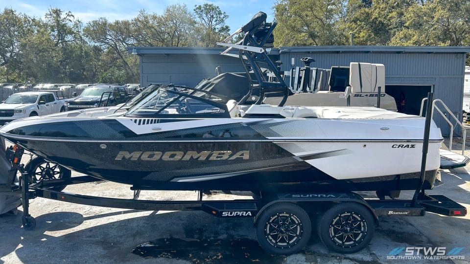 Moomba Craz 2020 – Black/White
