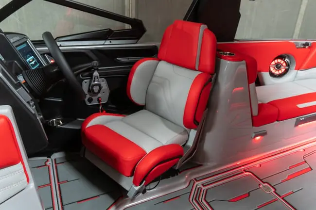 supra_boats_heated_captains_chair Standard Heated Captains Chair