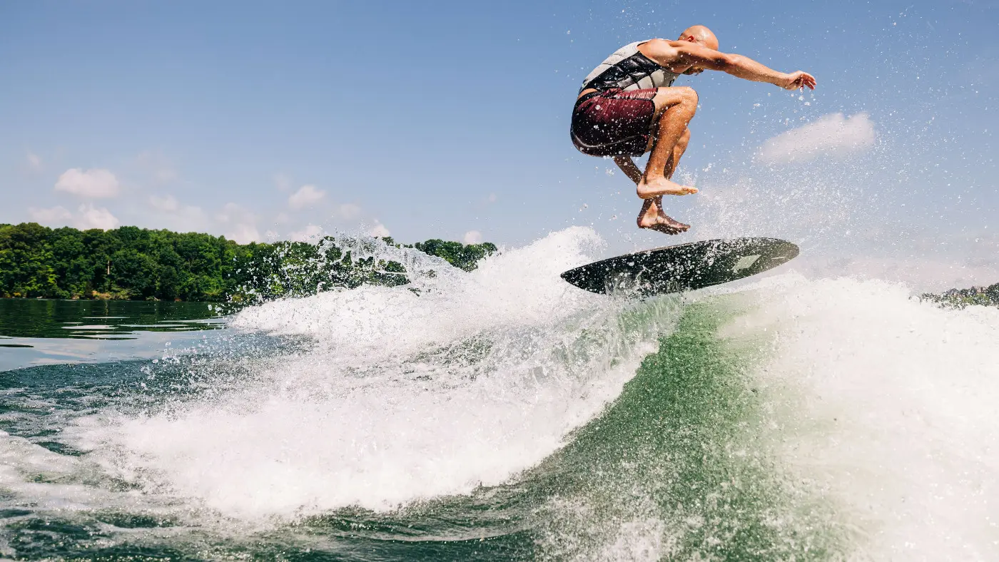 moomba_boats-flow_2_surf_system moomba_boats-flow_2_surf_system