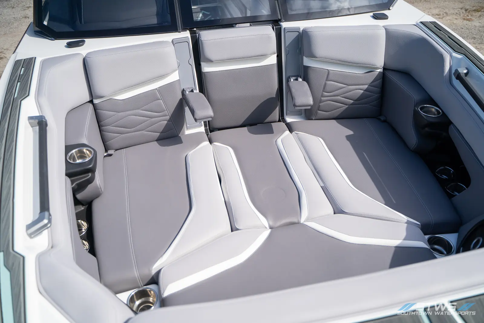 Bow Seating