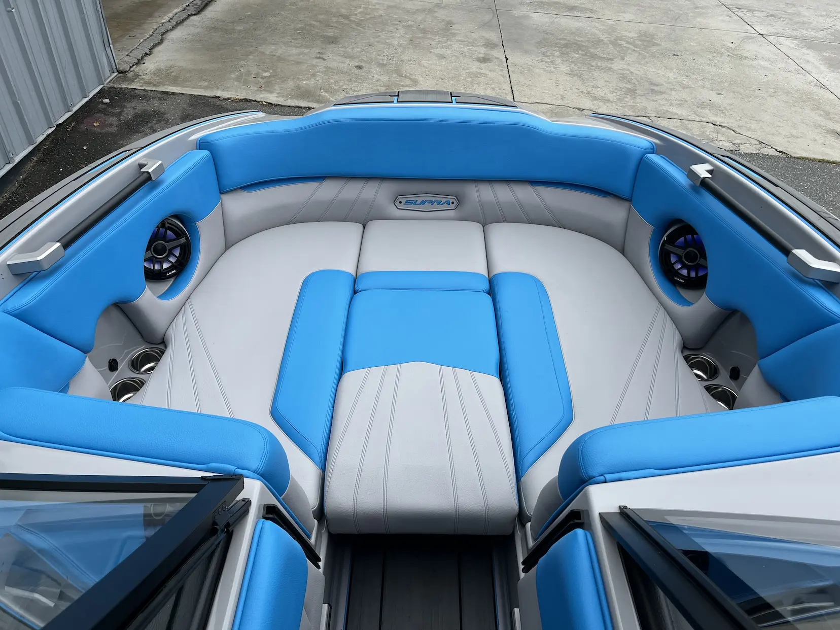 Interior Design Bow
