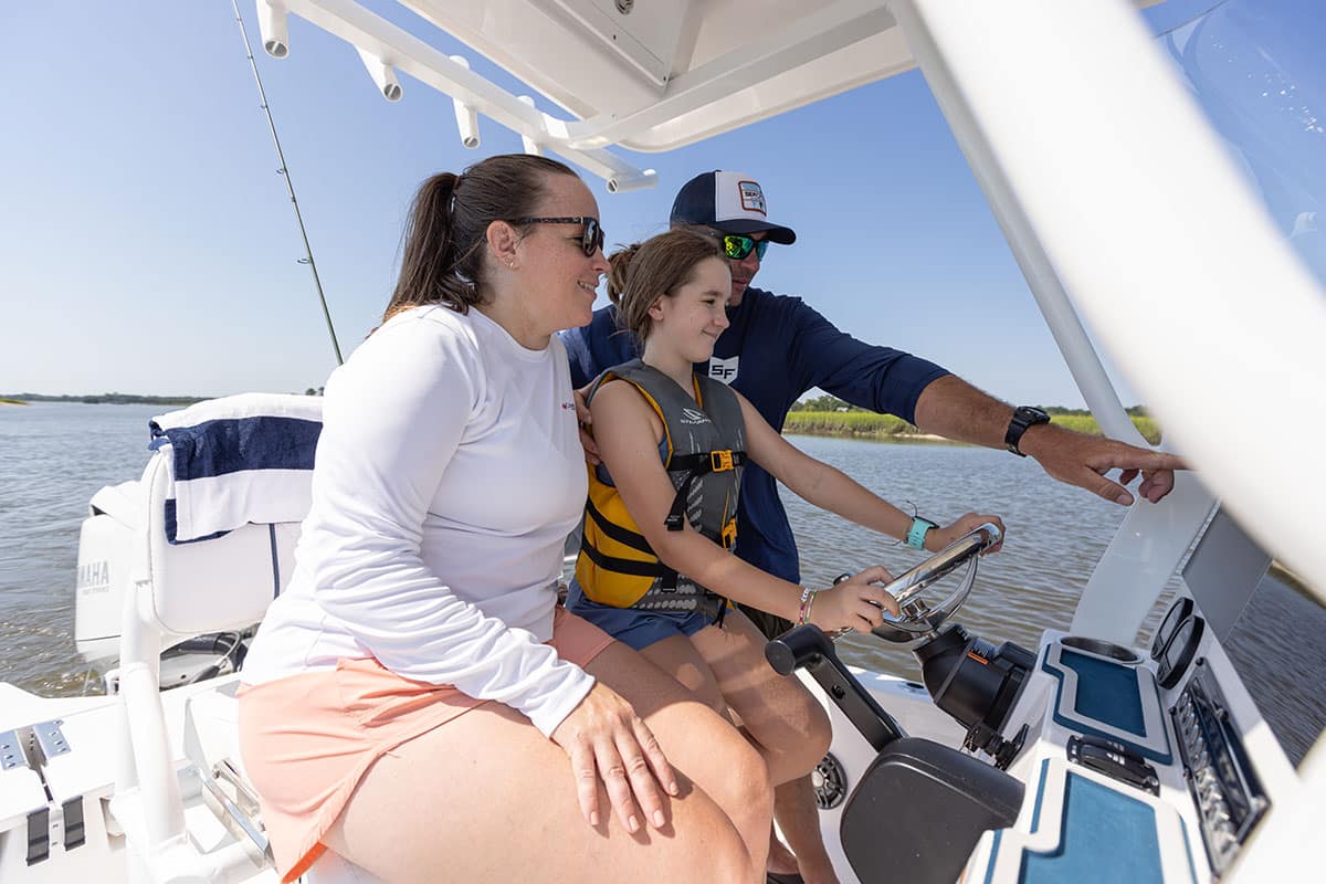 Sea Fox 231 Bay Fox captains chair Sea Fox 231 Bay Fox captains chair