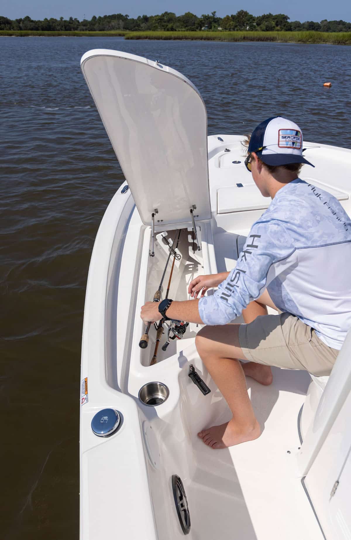 Sea Fox 231 Bay Fox rod storage