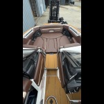 2025 - Supra - SA 400 - boat - White / Tan - SouthTown Watersports - Charlotte, NC - gallery image