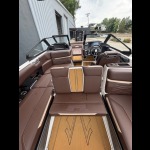 2025 - Supra - SA 400 - boat - White / Tan - SouthTown Watersports - Charlotte, NC - gallery image