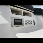 2019 Chaparral 23 H2O Surf boat